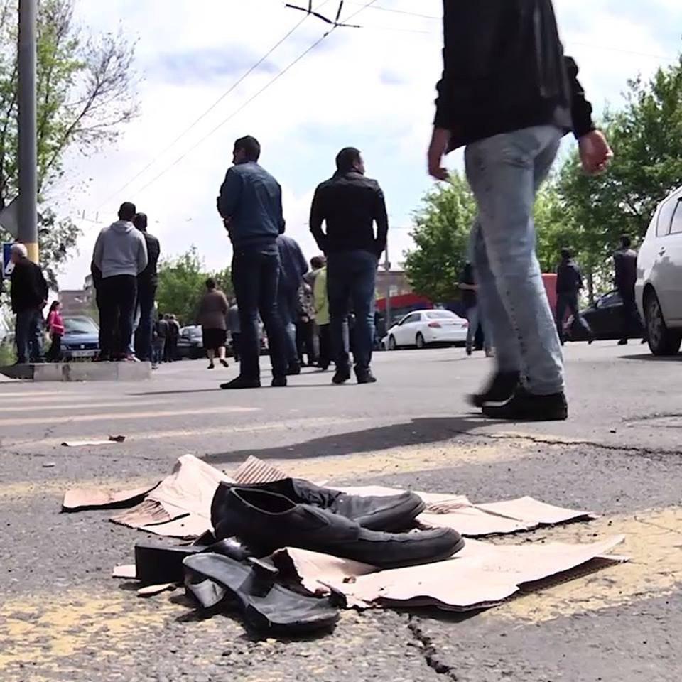 В Ереване идут аресты протестующих