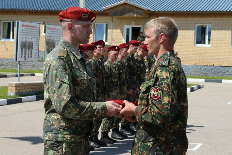 Квалификационные испытания на право ношения крапового берета Квалификационные испытания на право ношения крапового берета
