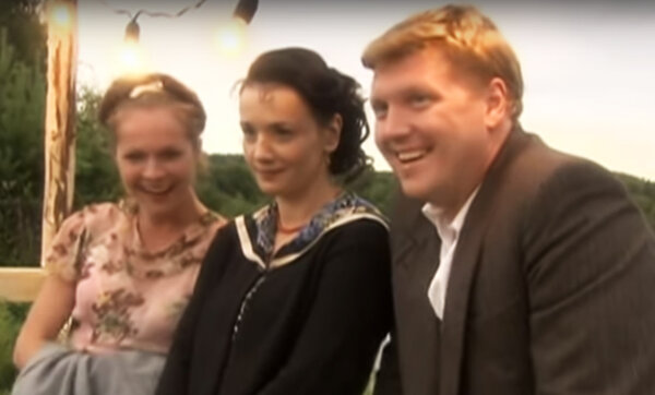 кадр из фильма «Одну тебя люблю», 2009 год