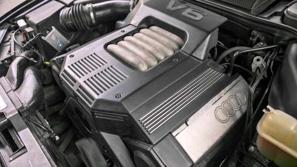 Audi-A8-(88)