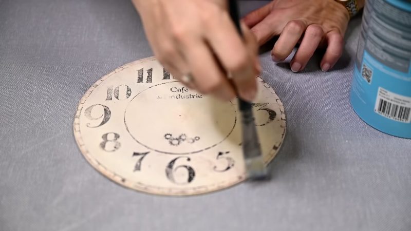 Удивительно красивые дизайнерские часы из ничего