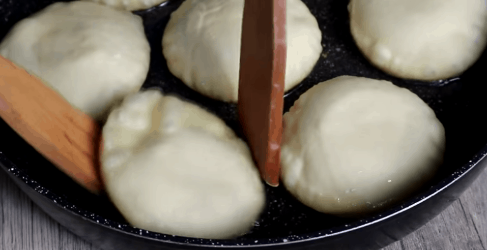Вкусные и быстрые пирожки без дрожжей и лепки Вкусные и быстрые пирожки без дрожжей и лепки