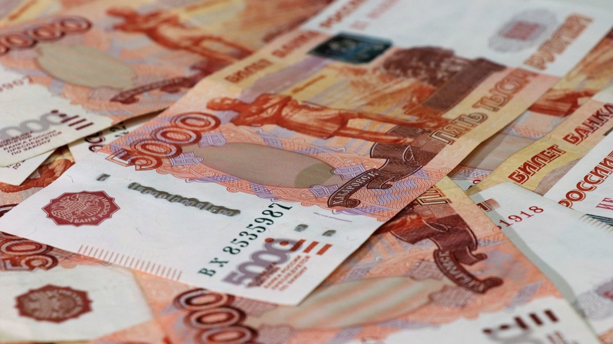 Средняя зарплата в Московской области выросла почти на 8%