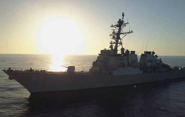 США заявили протест против действий российских военных в Черном море, направленных на американский эсминец