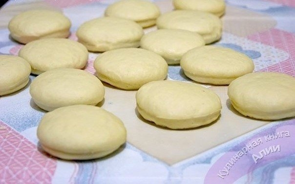 Фото к рецепту: Самые вкусные пончики Фото к рецепту: Самые вкусные пончики
