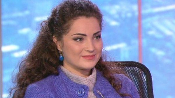 Сильная женщина Сильная женщина