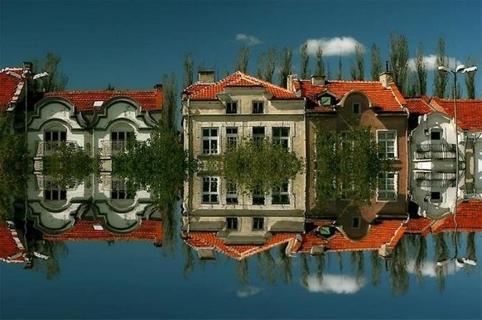 Шикарные отражения в воде (36 фото) Шикарные отражения в воде