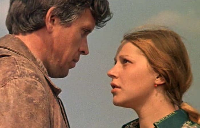 Кадр из фильма *Молодая жена*, 1978 | Фото: kino-teatr.ru Кадр из фильма *Молодая жена*, 1978 | Фото: kino-teatr.ru