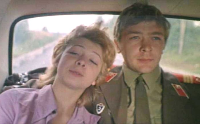Кадр из фильма *Молодая жена*, 1978 | Фото: kino-teatr.ru Кадр из фильма *Молодая жена*, 1978 | Фото: kino-teatr.ru