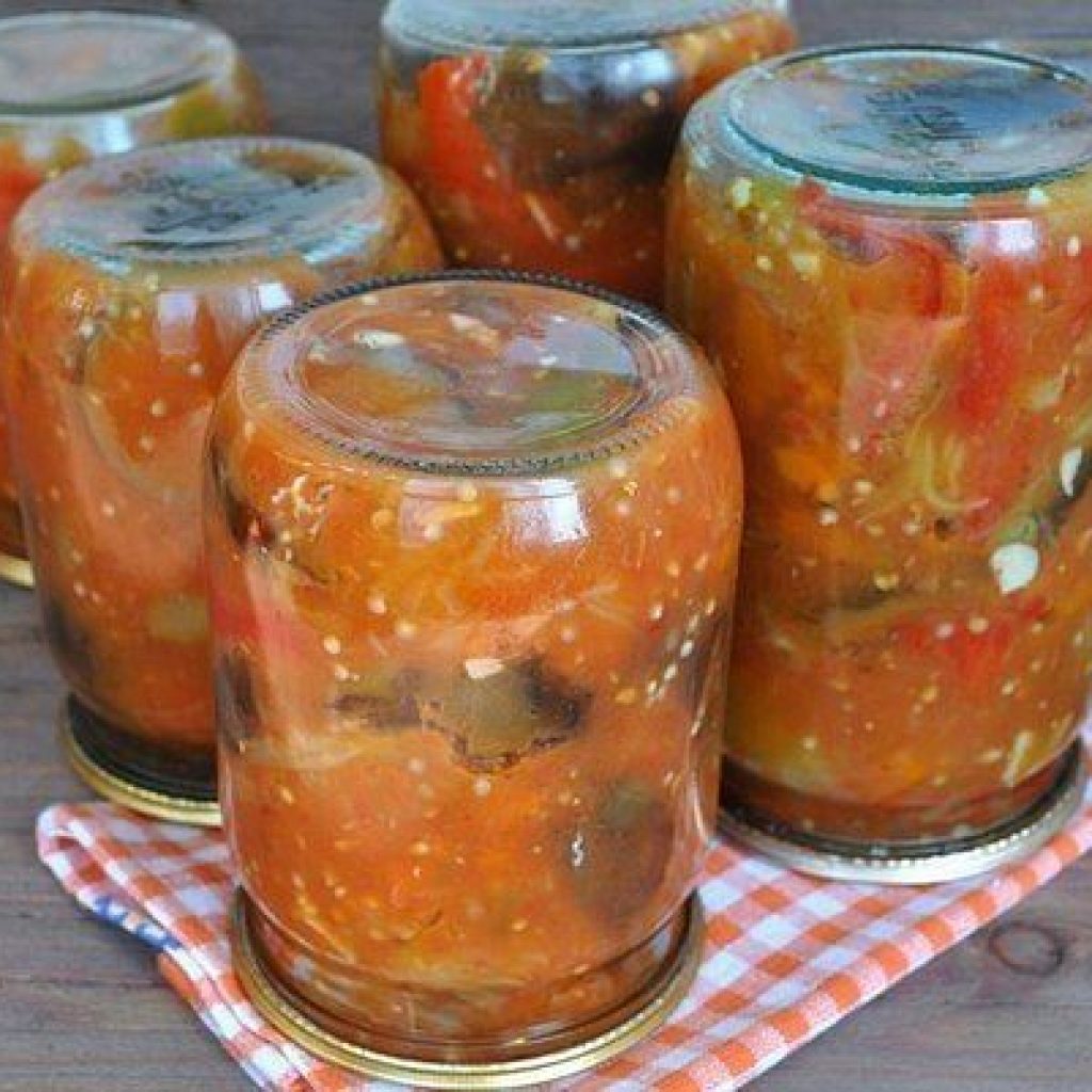 Салат зимний с грибами