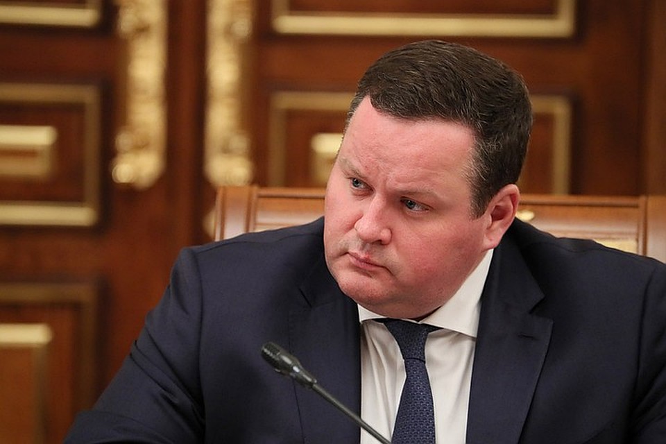 Чтобы победить безработицу, людей будут отправлять в стройотряды и на картошку