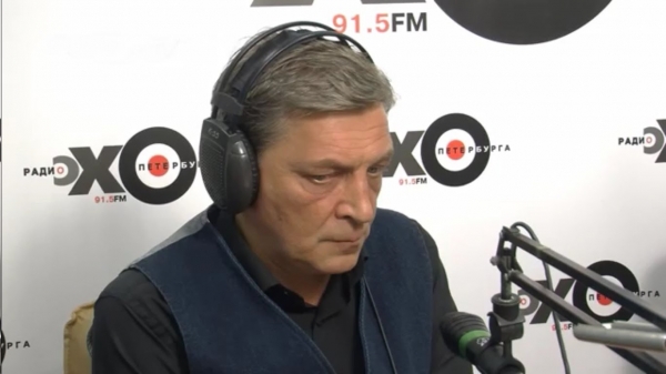 Александр Невзоров: «Российской армии обязательно нужно кого-нибудь бомбить» Невзоров