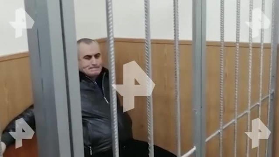 Главу ОПГ, задержанного за убийство Эльджаркиева, доставили в суд