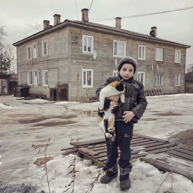 Фотограф документирует суровые улицы России с помощью iPhone Фотограф документирует суровые улицы России с помощью iPhone Дмитрий Марков, в мире, жизнь, люди, фотограф
