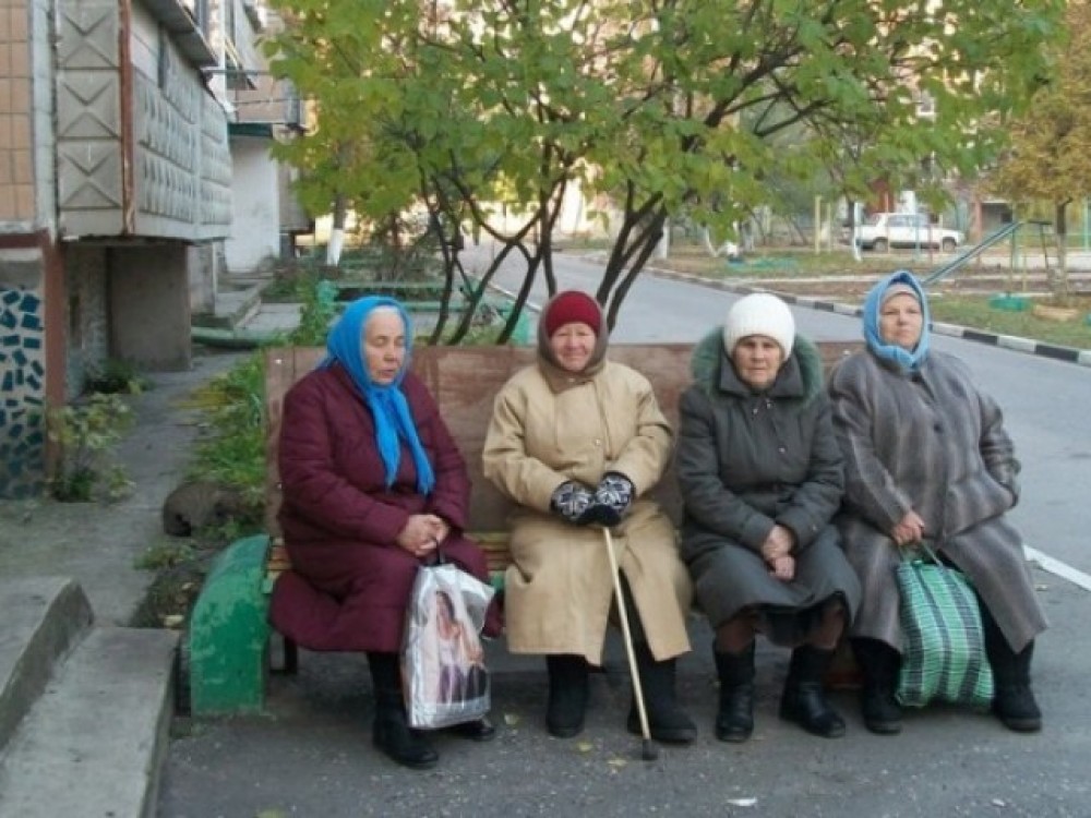 Живу Один Хожу К Проституткам