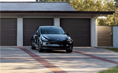 электромобиль Tesla электромобиль Tesla