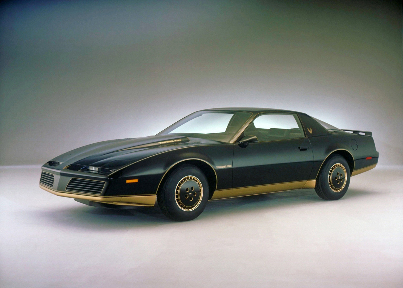 Pontiac cars of the 80s