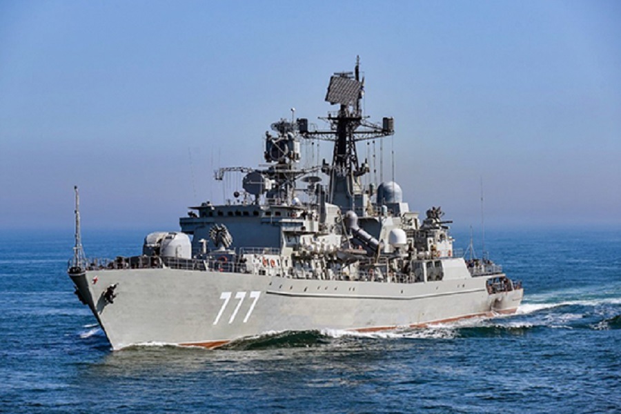 Cторожевой корабль Балтийского флота «Ярослав Мудрый» Иллюстрация: mil.ru. Подробнее: https://eadaily.com/ru/ne Наш трубоукладчик идёт в Европу в конвое боевых кораблей