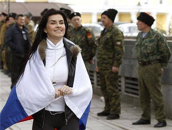 КРЫМЧАНКА ОТВЕТИЛА ВСЕМ УКРАИНЦАМ