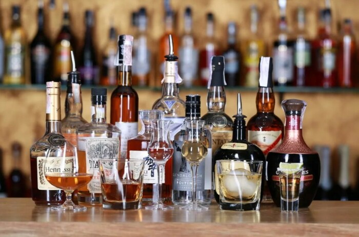 У алкоголя есть срок годности. /Фото: rmmedia.ru. У алкоголя есть срок годности. /Фото: rmmedia.ru.