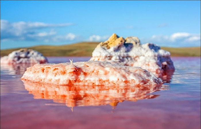 Залив Сиваш образовался между Крымским полуостровом и Арабатской косой. Фото: Сергей Анашкевич.