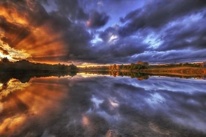 Шикарные отражения в воде (36 фото) Шикарные отражения в воде