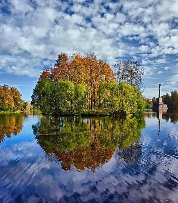 Шикарные отражения в воде (36 фото) Шикарные отражения в воде