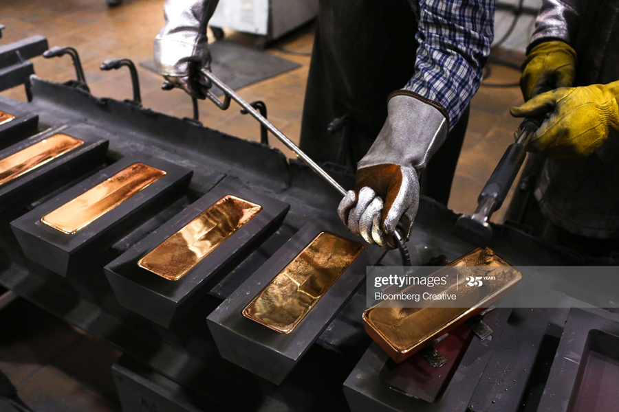 Gold ingots in Russia Gold ingots in Russia