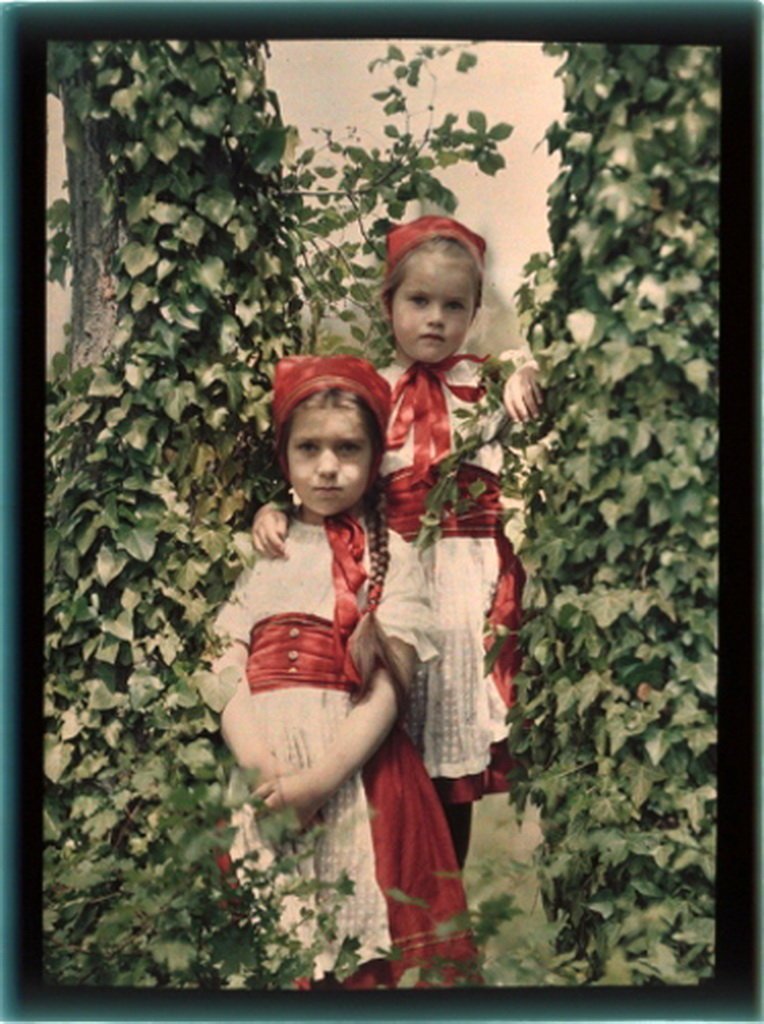 Лиза и Таня Козаковы. Ялта Лиза и Таня Козаковы. Ялта 100 лет назад, история, кадр, люди, россия, фото