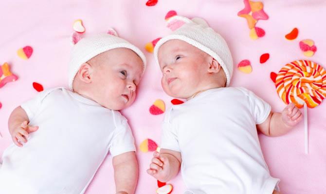 Интересные факты о беременности, Двойняшки