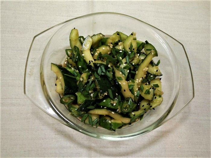 Рецепт битых огурцов еда, рецепт, кулинария, огурцы, длиннопост