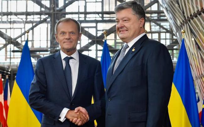 Туск — украинцам: России Вас не победить Туск — украинцам: России Вас не победить
