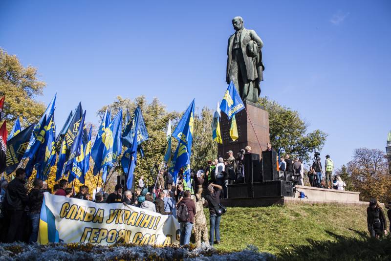 Репортаж Колорадского Таракана. День «Де», или Украденный Бессмертный полк