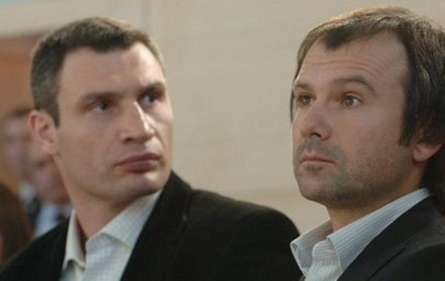 Тупой и ещё тупее: стало известно, кого США готовят на место Порошенко Тупой и ещё тупее: стало известно, кого США готовят на место Порошенко