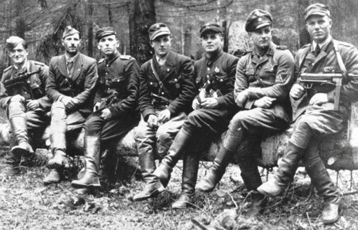 Как Хрущев освободил из тюрьмы бандеровцев Как Хрущев освободил из тюрьмы бандеровцев