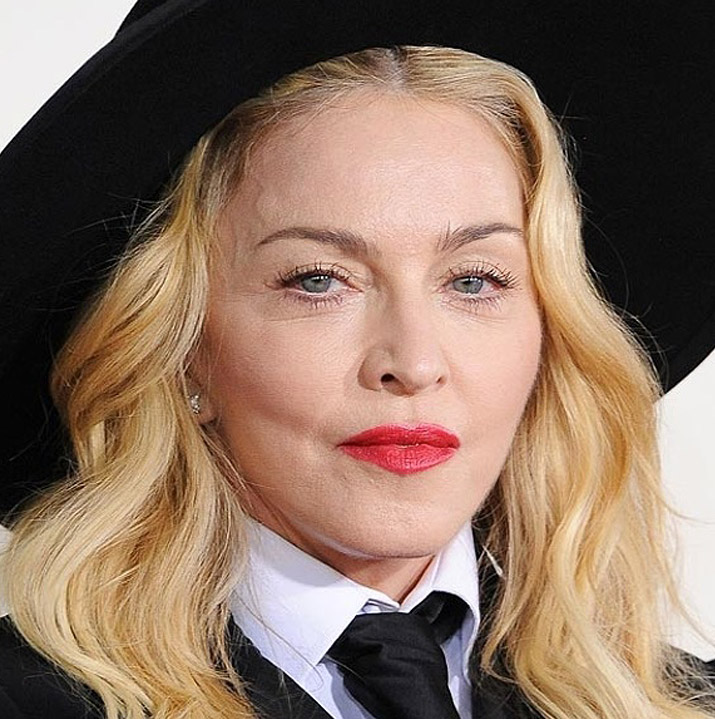 Рисунок: /stars/aging/signs/01madonna.jpg