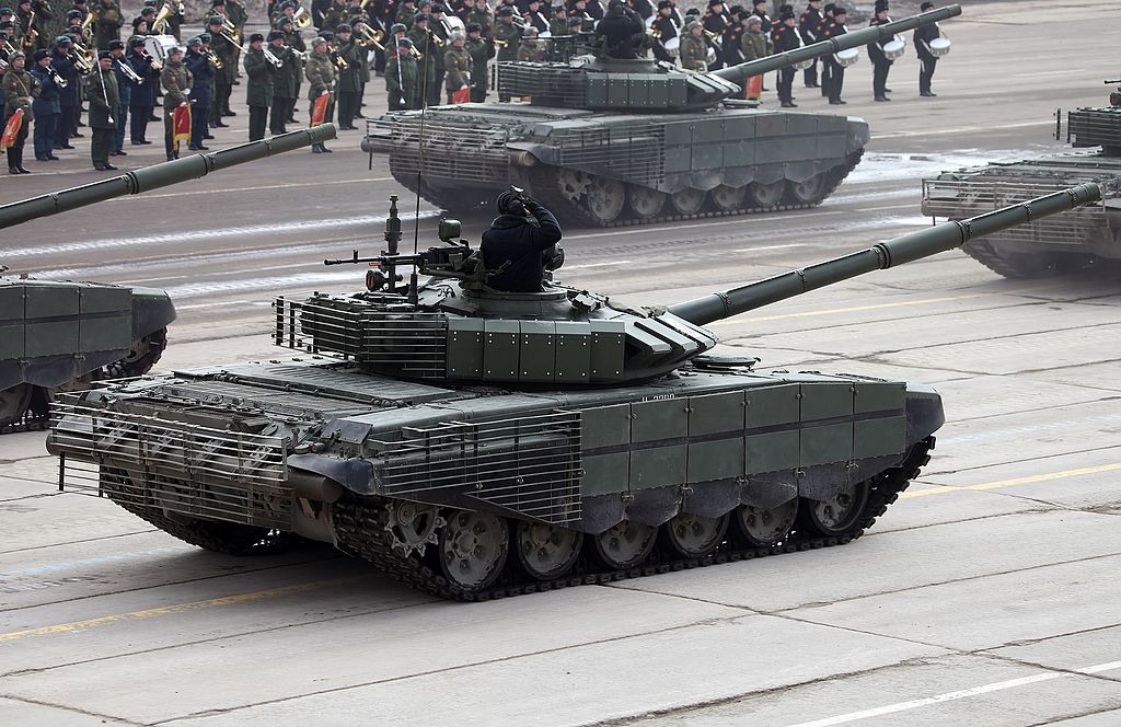Т-72 и Т-80 еще сильнее удивят НАТО на следующем танковом «биатлоне» Т-72 и Т-80 еще сильнее удивят НАТО на следующем танковом «биатлоне»