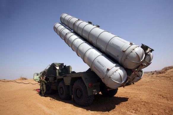 Израиль шантажирует Россию, угрожая уничтожить С-300 в Сирии