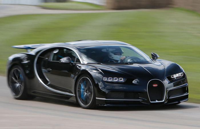  Bugatti Chiron.