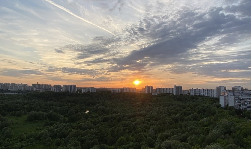 Фото дня: закат по-тушински