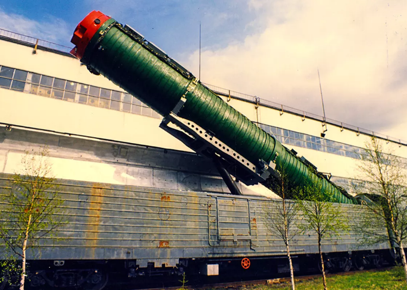 Советский ядерный поезд-призрак: почему американцы его боялись
