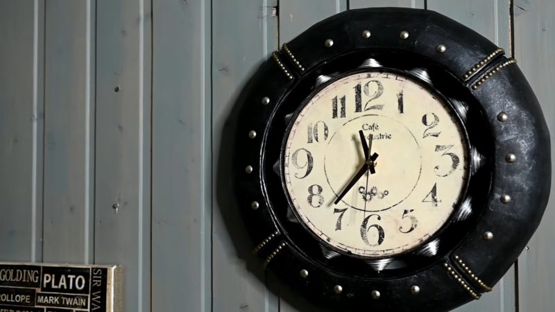 Удивительно красивые дизайнерские часы из ничего