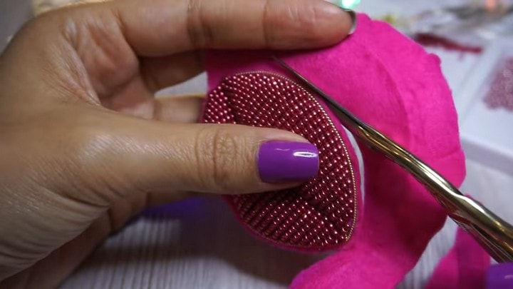 Губы как живые! Секретные приёмы, чтобы получилась 3D-брошь