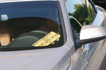 Notice the Congressional license plate in the windsheild