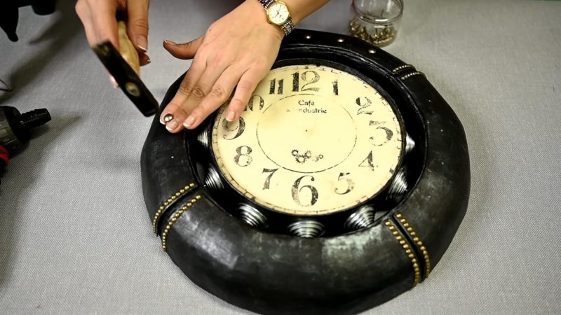 Удивительно красивые дизайнерские часы из ничего