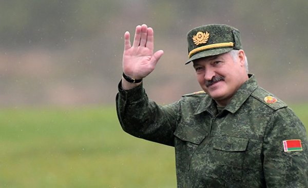«Нам не надо баз»: Лукашенко рассказал об адекватном ответе на угрозу со стороны НАТО