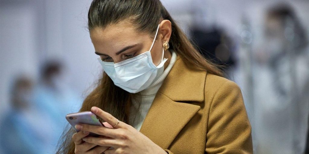В Москве введен обязательный масочный режим