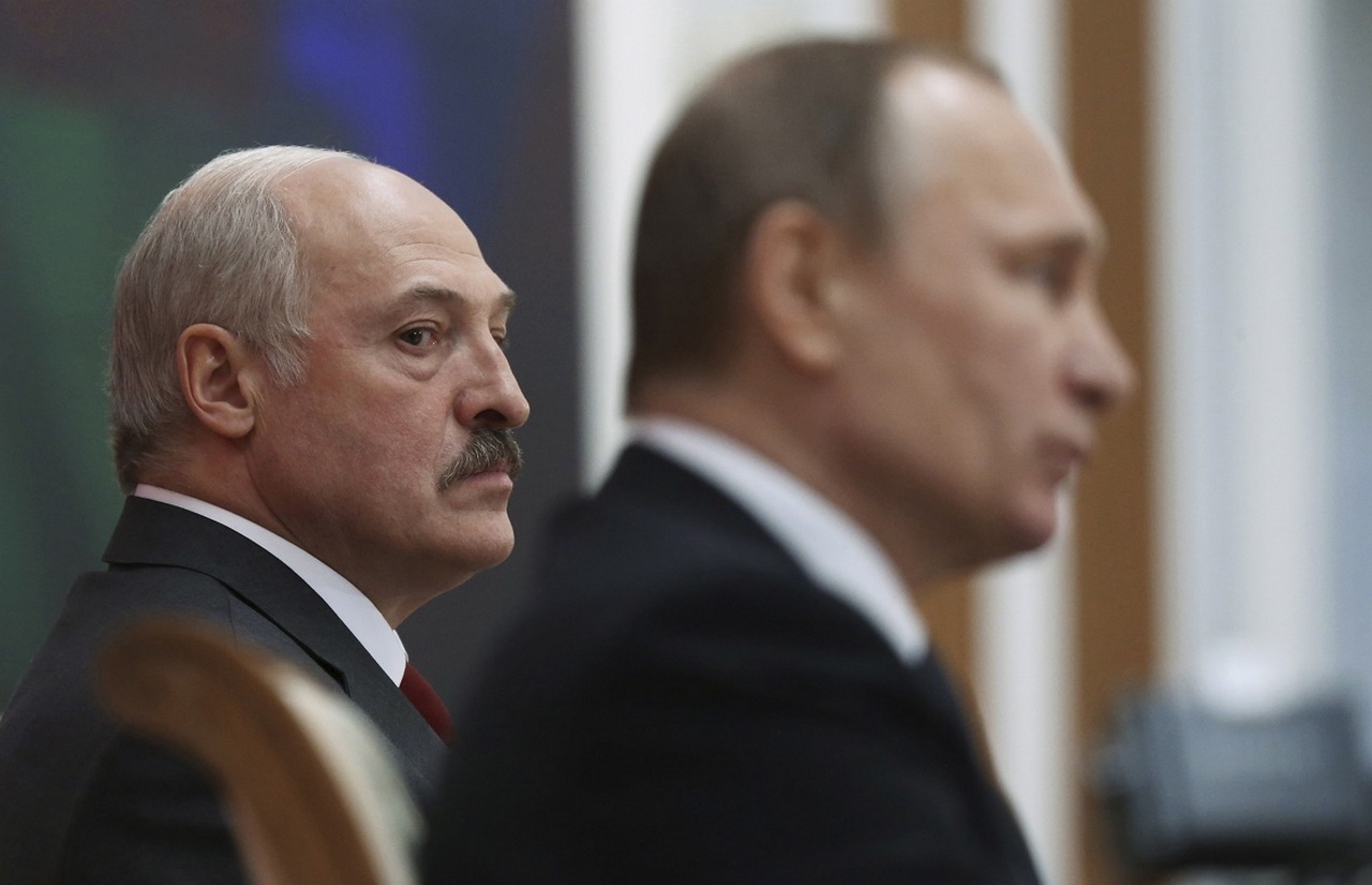 Можете не суетиться - у Лукашенко всё хорошо!