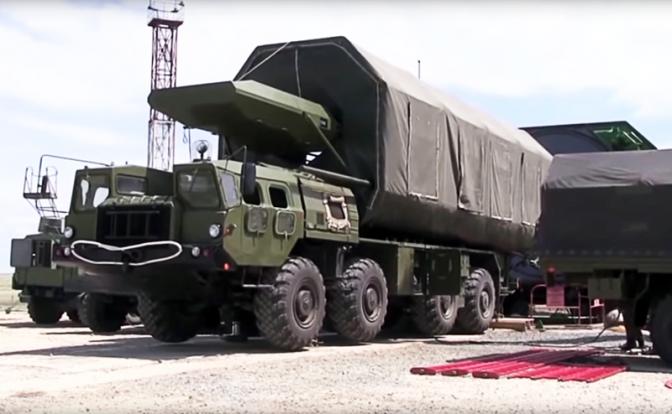 На фото: гиперзвуковой ракетный комплекс "Авангард"
