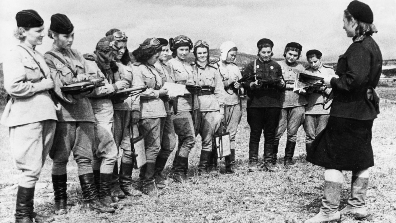 «Ночные ведьмы»: отважные женщины-пилоты, которые бомбили нацистов по ночам